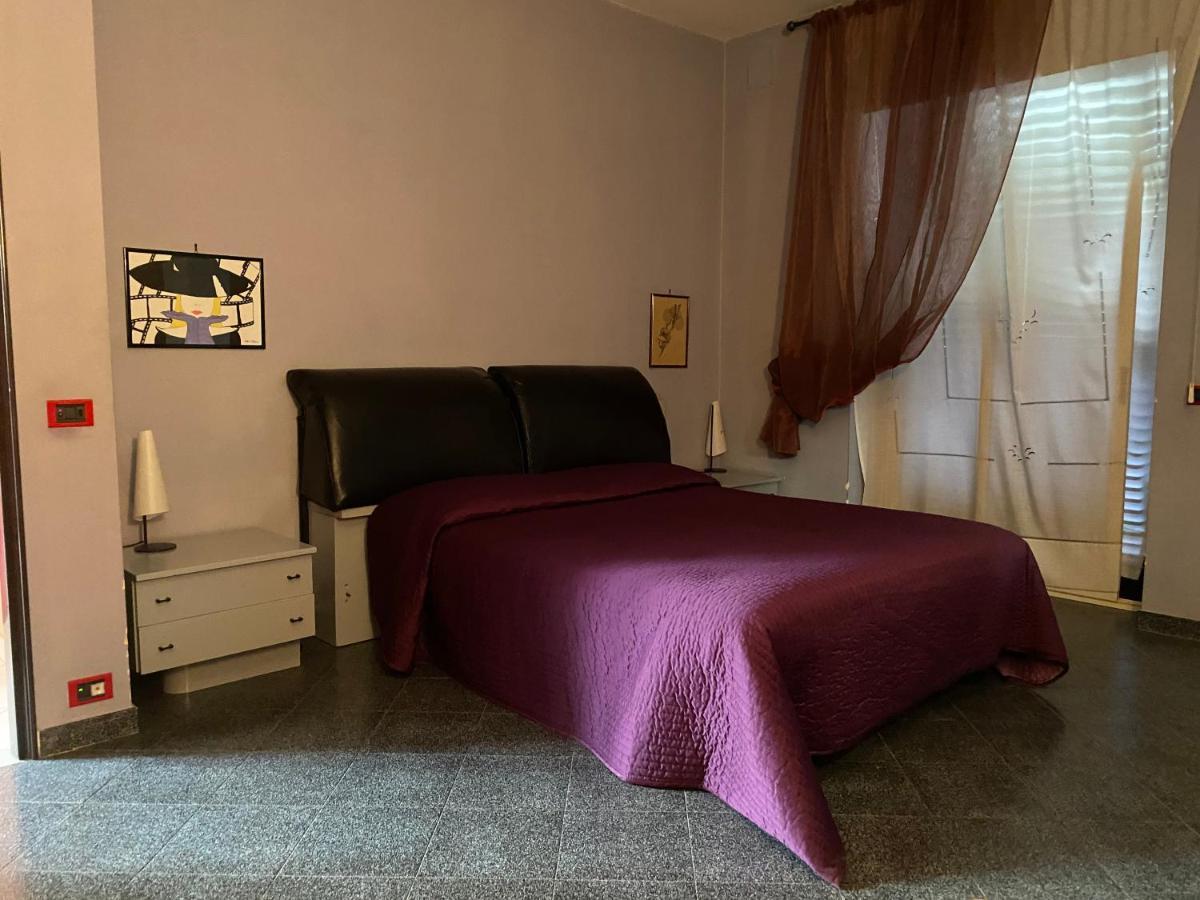 Dimora Nina Bed and Breakfast Sannicandro di Bari Eksteriør billede